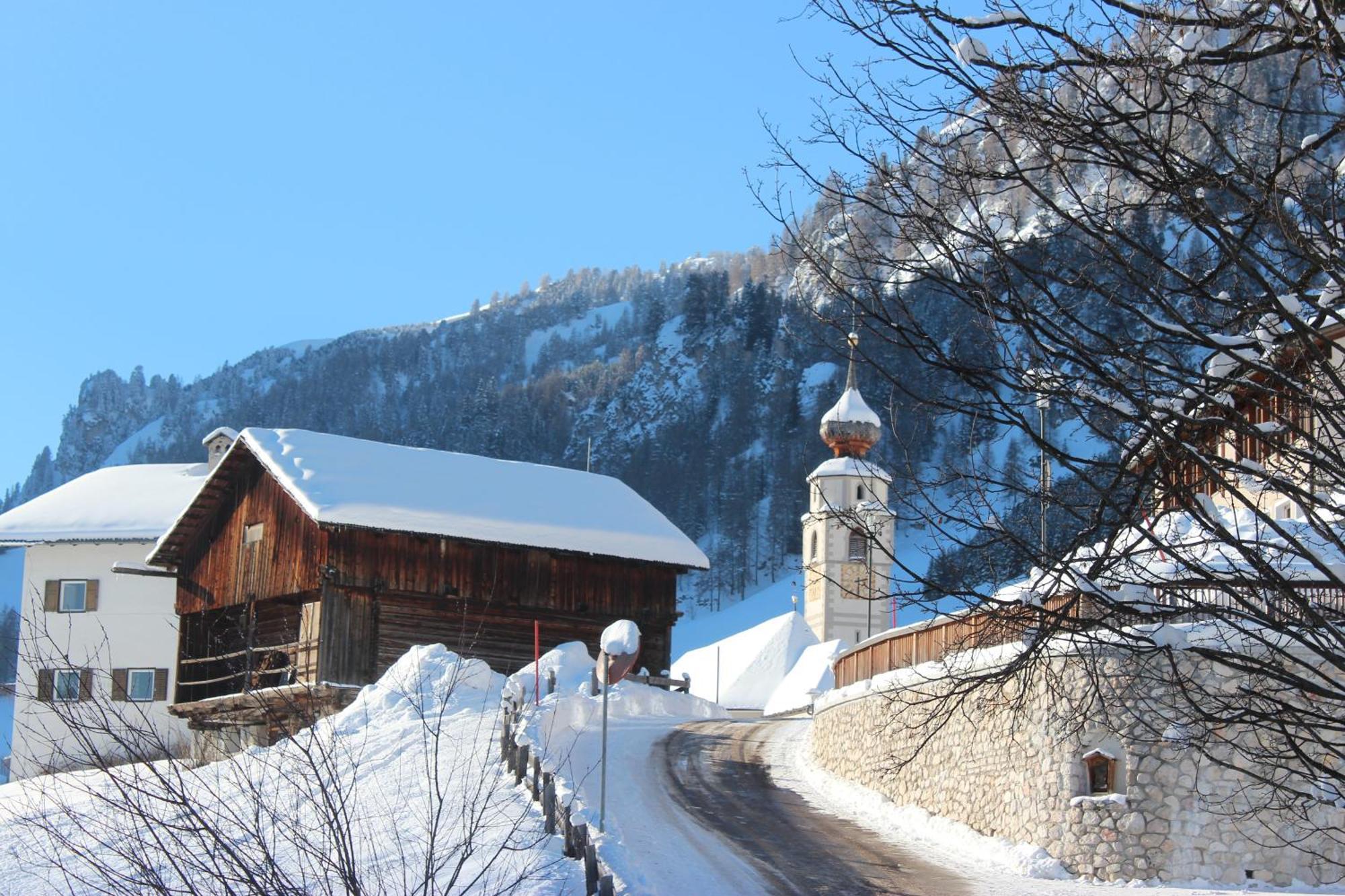Pension Merisana Corvara In Badia Exterior photo